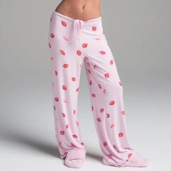 SKIMS Sleep Straight Leg Pajama Pant Cherry Blossom Lipstick Valentine's M NWT - Picture 1 of 3